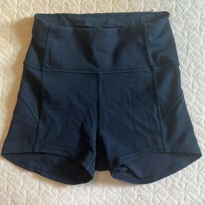 Lululemon high rise legging shorts